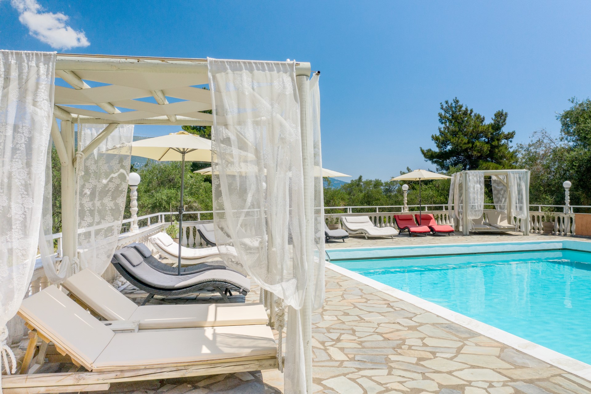 hotel victoria hill dassia corfu